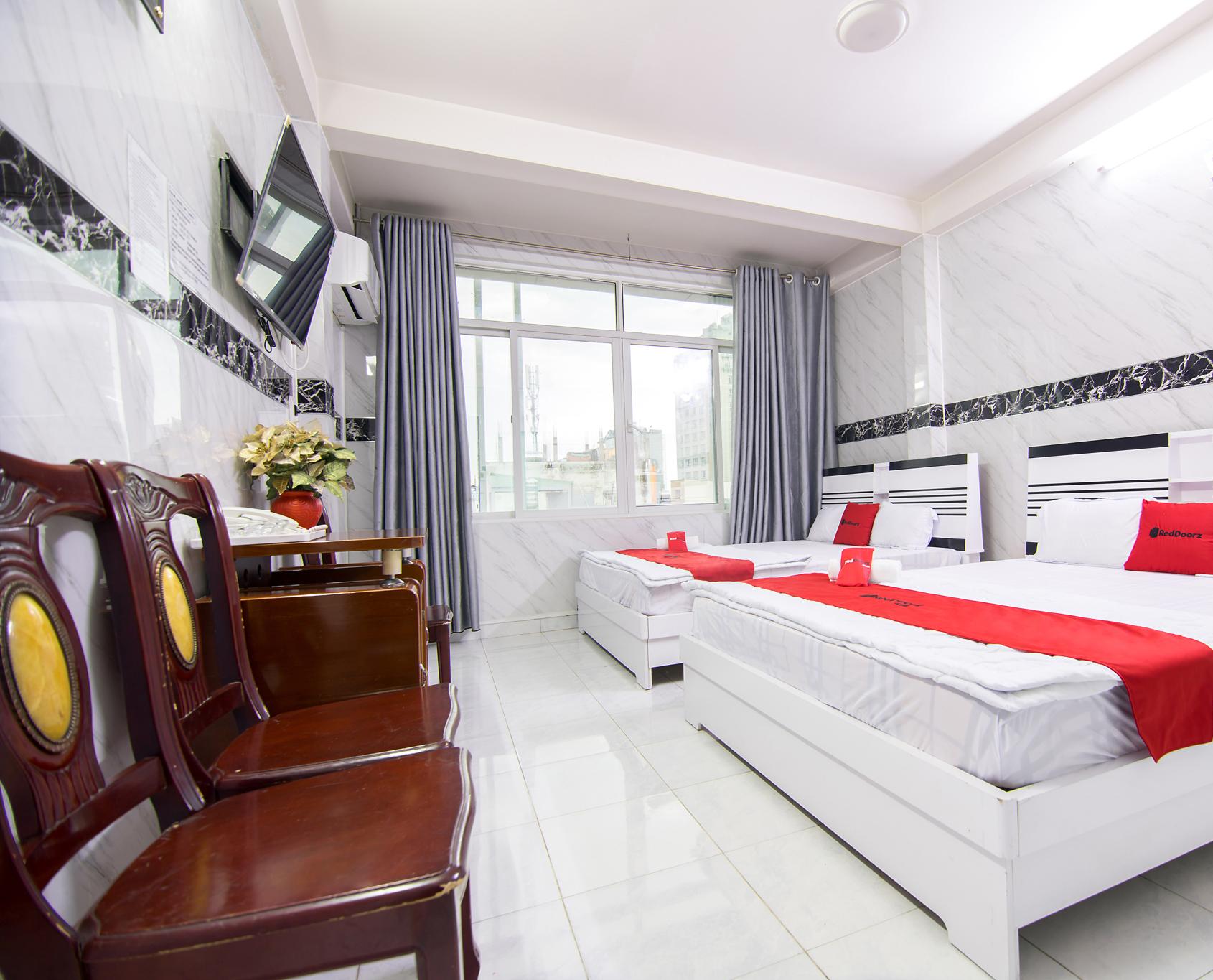 Reddoorz Plus Near Ben Thanh Market Ho Chi Minh City Exterior photo
