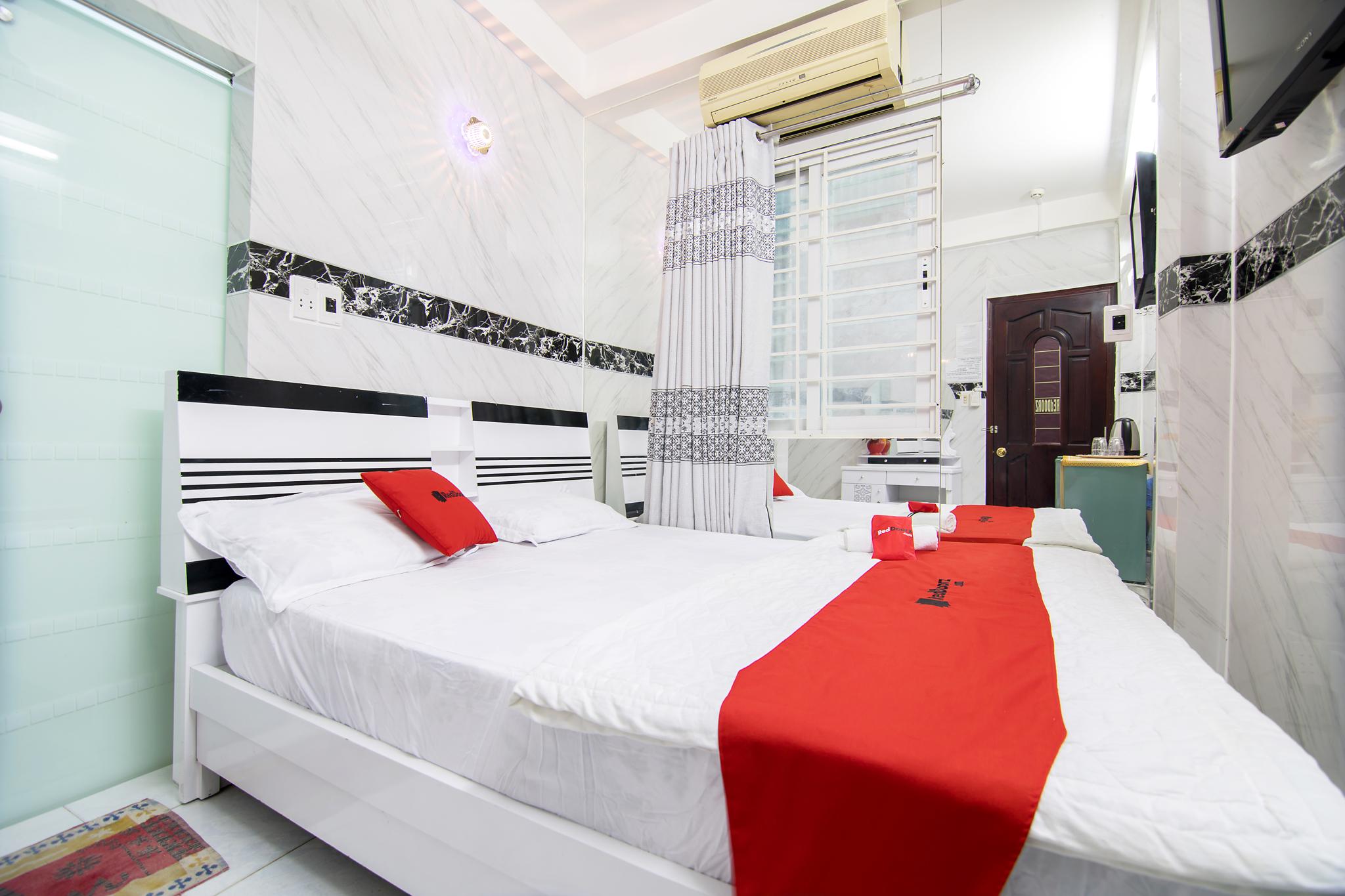 Reddoorz Plus Near Ben Thanh Market Ho Chi Minh City Exterior photo